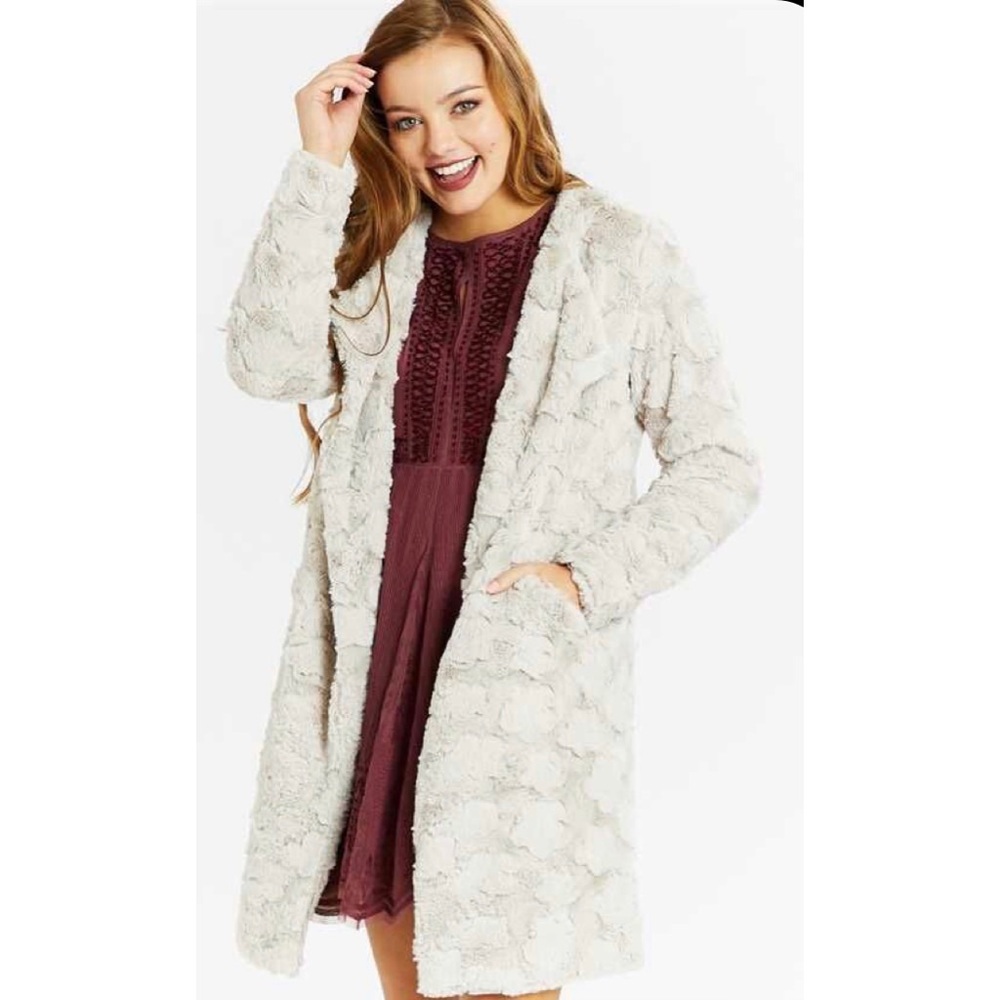Altar’d State Cream Faux Fur Coat Size S